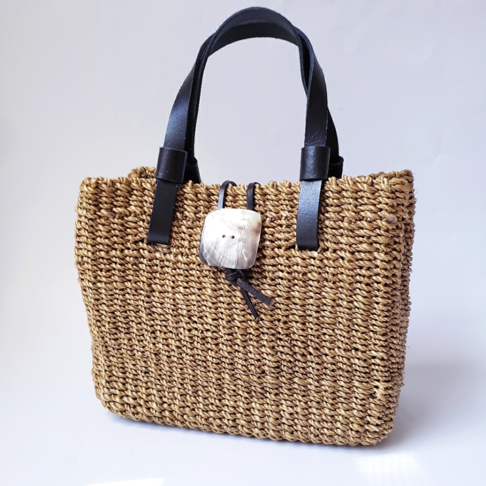 Vintage Straw Tan Mini Handbag - Picture 1 of 15